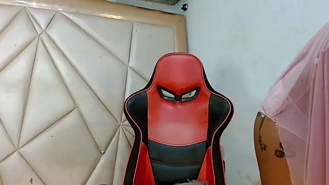 Snapshot of sweet_brunettex_lovingyou chatting on March 12, 2026, 5:55 am sweet brunettex lovingyou online show from March 12, 2026, 5:55 am