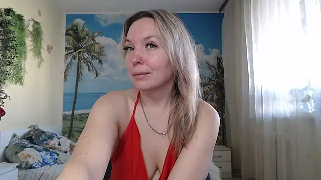 Snapshot of soaring_love chatting on October 10, 2025, 5:08 am soaring love online show from October 10, 2025, 5:08 am