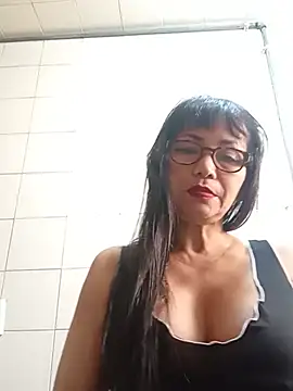 kelly dirty  online show from June 26, 2026, 7:09 pm