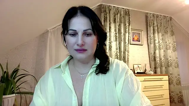 Snapshot of _sarairiti chatting on October 12, 2025, 11:55 am sarairiti online show from October 12, 2025, 11:55 am