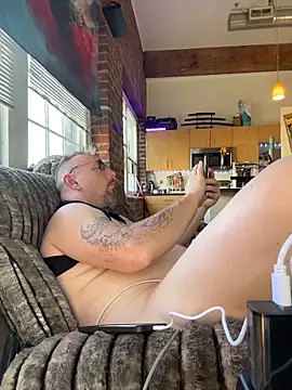 Littledick007007 online show from May 3, 2026, 1:25 pm