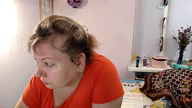 Snapshot of Lusi-777 chatting on December 5, 2025, 1:21 pm Lusi-777 online show from December 5, 2025, 1:21 pm