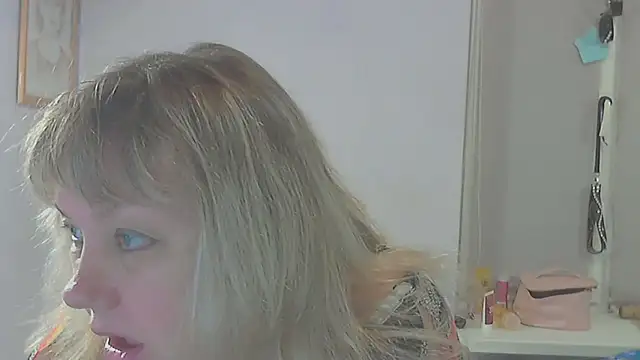 Snapshot of Lusi-777 chatting on October 7, 2025, 3:57 pm Lusi-777 online show from October 7, 2025, 3:57 pm