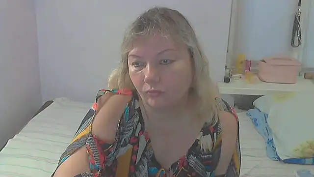 Snapshot of Lusi-777 chatting on October 11, 2025, 12:50 pm Lusi-777 online show from October 11, 2025, 12:50 pm