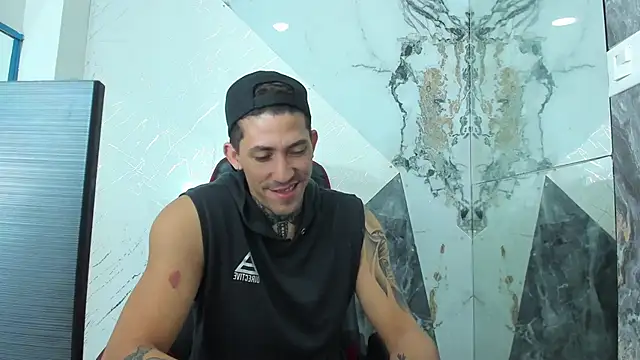 Snapshot of yeckodream chatting on November 15, 2025, 9:30 pm yeckodream online show from November 15, 2025, 9:30 pm