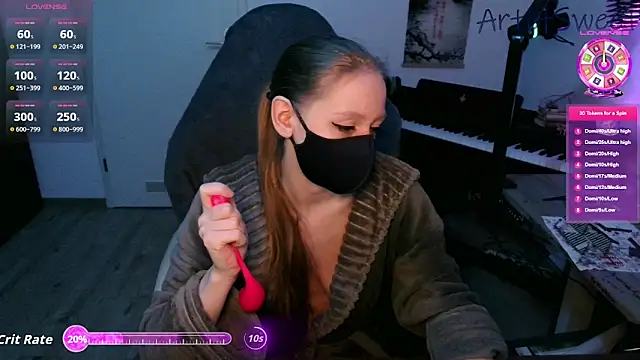 ArtofSweet online show from October 28, 2025, 8:08 pm