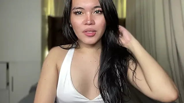 Snapshot of Lilly_cruz chatting on May 24, 2026, 9:26 pm Lilly cruz online show from May 24, 2026, 9:26 pm