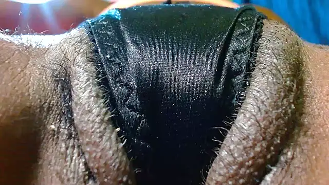 Snapshot of bethanywilson_23 chatting on November 2, 2025, 12:43 pm bethanywilson 23 online show from November 2, 2025, 12:43 pm