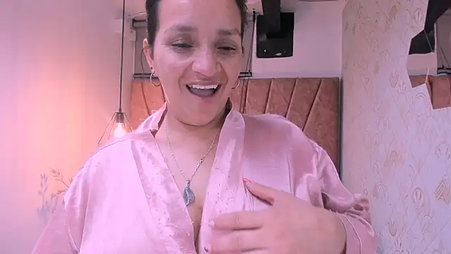 MarilynMiilf  online show from October 21, 2025, 7:30 am