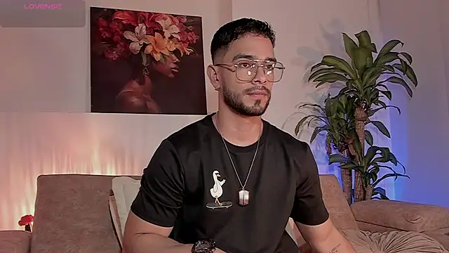 Josseph1  online show from January 15, 2026, 12:47 am