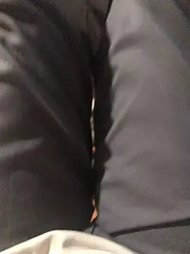 gokhanbey34 online show from October 23, 2025, 2:32 am