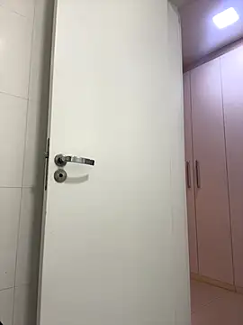 Snapshot of AliceStone19 chatting on October 30, 2025, 5:10 pm AliceStone19 online show from October 30, 2025, 5:10 pm