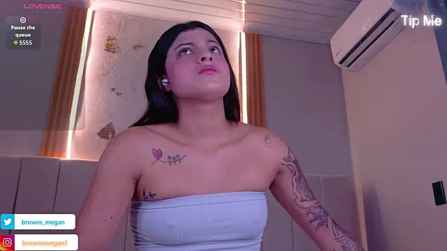 Snapshot of Megan_browns1 chatting on November 13, 2025, 1:04 pm Megan browns1 online show from November 13, 2025, 1:04 pm