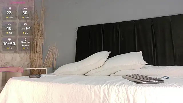 Snapshot of Megan_browns1 chatting on October 20, 2025, 1:11 pm Megan browns1 online show from October 20, 2025, 1:11 pm