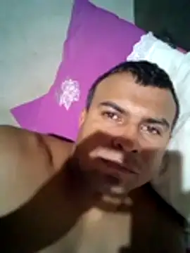 Snapshot of Evandro-Bahia chatting on November 3, 2025, 10:02 pm Evandro-Bahia online show from November 3, 2025, 10:02 pm