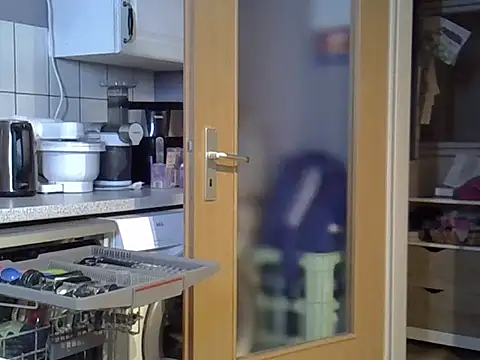 Snapshot of dragon77chelsi chatting on November 30, 2025, 5:03 pm dragon77chelsi online show from November 30, 2025, 5:03 pm