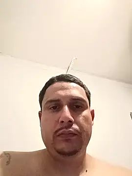 thickcocklatino online show from April 29, 2026, 8:48 pm