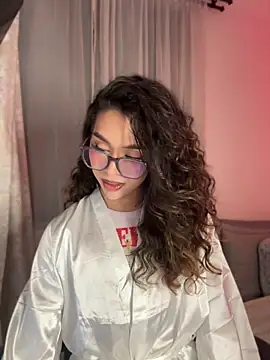 Snapshot of Samantha_Bernardo chatting on April 8, 2026, 4:03 am Samantha Bernardo online show from April 8, 2026, 4:03 am