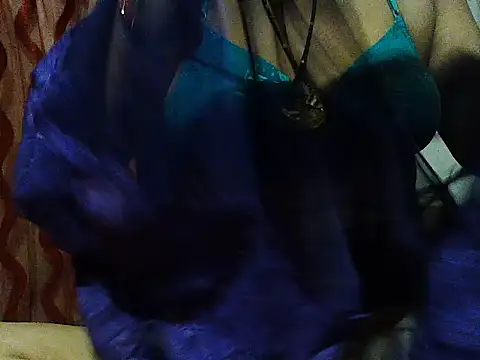 Snapshot of RukminiNew chatting on November 18, 2025, 12:19 pm RukminiNew online show from November 18, 2025, 12:19 pm