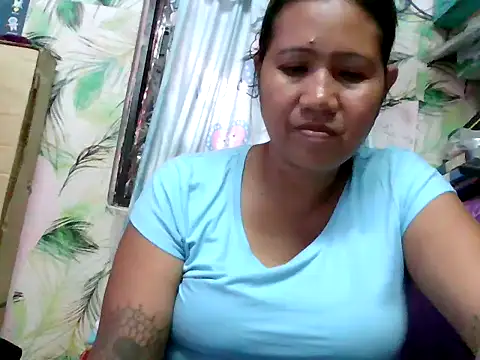 sweet smile4u online show from March 23, 2026, 6:24 am