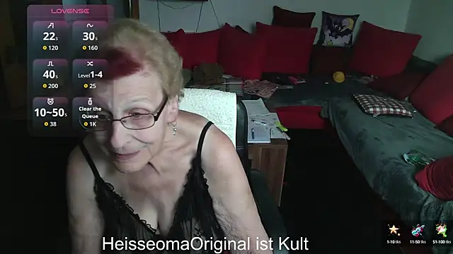 HeisseomaOriginal online show from September 24, 2025, 7:26 am