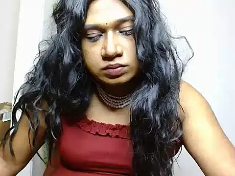 Akhilamolu the transsissy online show from May 14, 2026, 7:33 pm