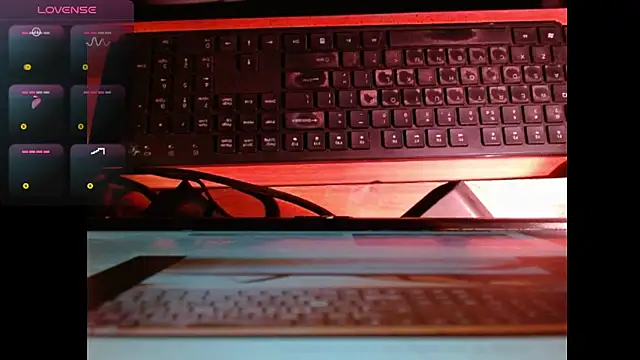 Snapshot of Akhilamolu_the_transsissy chatting on October 29, 2025, 6:40 pm Akhilamolu the transsissy online show from October 29, 2025, 6:40 pm