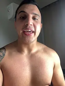 Snapshot of Sexandfire chatting on March 13, 2025, 10:10 pm Sexandfire online show from March 13, 2025, 10:10 pm