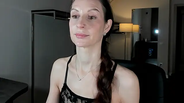 Mila Anders online show from January 16, 2026, 5:44 am