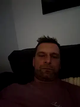 Snapshot of Mjn34 chatting on October 19, 2025, 6:05 am Mjn34 online show from October 19, 2025, 6:05 am