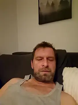 Snapshot of Mjn34 chatting on November 24, 2025, 6:24 am Mjn34 online show from November 24, 2025, 6:24 am