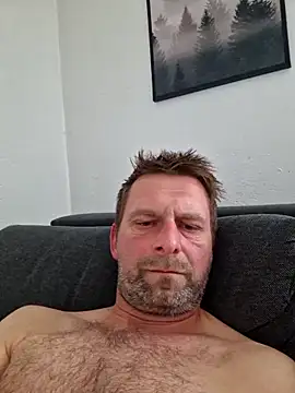 Snapshot of Mjn34 chatting on May 11, 2026, 4:04 pm Mjn34 online show from May 11, 2026, 4:04 pm