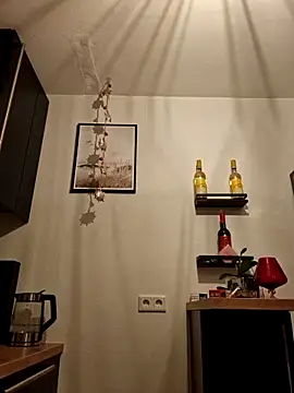 Snapshot of Mjn34 chatting on December 2, 2025, 6:37 am Mjn34 online show from December 2, 2025, 6:37 am