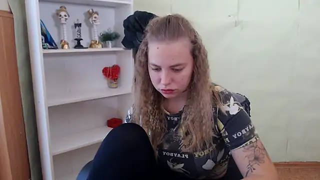 klerkarina online show from September 26, 2025, 5:14 am