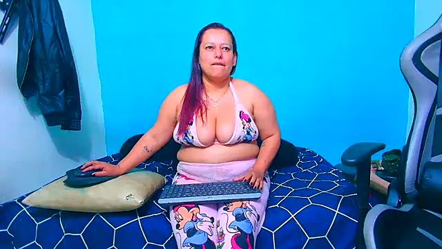 Snapshot of Diana_Lozano chatting on August 2, 2026, 8:45 am Diana Lozano online show from August 2, 2026, 8:45 am