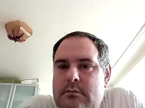 tididi1986 online show from October 31, 2025, 2:02 pm