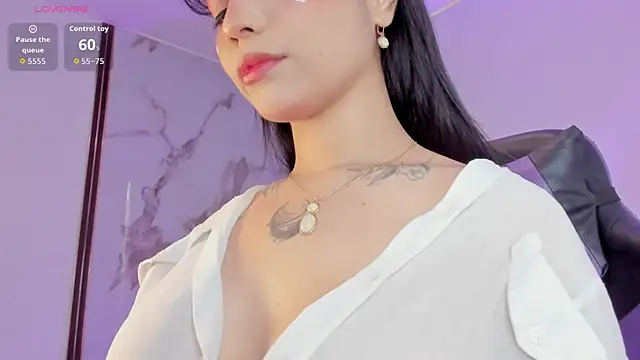 Snapshot of CIEL-DOUCE chatting on July 7, 2026, 1:14 pm CIEL-DOUCE online show from July 7, 2026, 1:14 pm