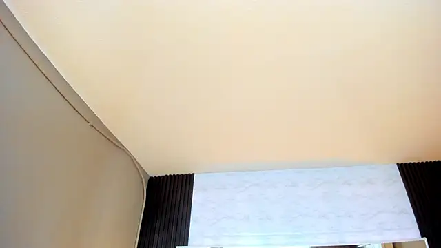 Snapshot of Linda4Petite chatting on December 2, 2025, 5:58 pm Linda4Petite online show from December 2, 2025, 5:58 pm