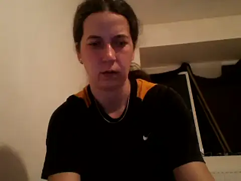 Snapshot of Tamilashaa chatting on March 9, 2025, 6:54 pm Tamilashaa online show from March 9, 2025, 6:54 pm