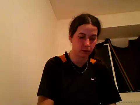 Snapshot of Tamilashaa chatting on March 7, 2025, 7:38 pm Tamilashaa online show from March 7, 2025, 7:38 pm