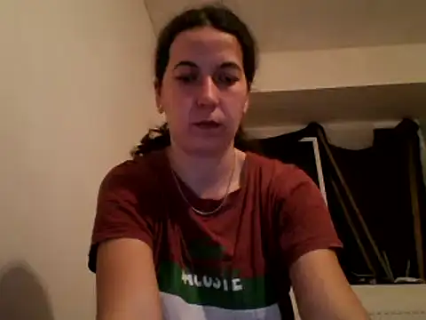 Snapshot of Tamilashaa chatting on February 4, 2025, 6:06 pm Tamilashaa online show from February 4, 2025, 6:06 pm