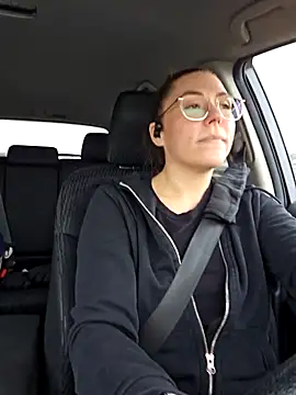 Snapshot of Ellie-L-Elizabeth chatting on March 6, 2025, 2:18 pm Ellie-L-Elizabeth online show from March 6, 2025, 2:18 pm