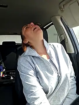 Snapshot of Ellie-L-Elizabeth chatting on March 11, 2025, 3:23 pm Ellie-L-Elizabeth online show from March 11, 2025, 3:23 pm