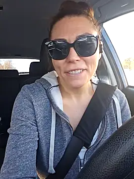 Snapshot of Ellie-L-Elizabeth chatting on February 5, 2025, 2:16 pm Ellie-L-Elizabeth online show from February 5, 2025, 2:16 pm