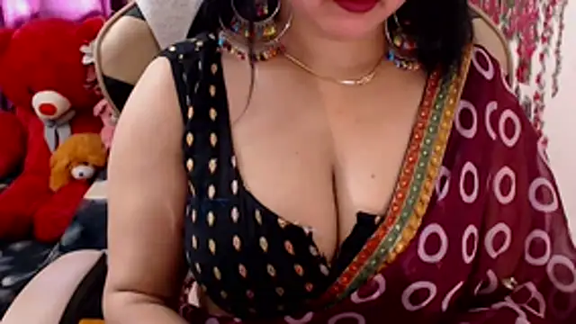 Snapshot of Naughty_Kashish chatting on March 7, 2026, 6:09 am Naughty Kashish online show from March 7, 2026, 6:09 am