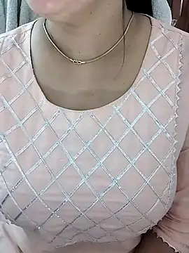 Snapshot of Naughty_Kashish chatting on March 13, 2026, 7:02 am Naughty Kashish online show from March 13, 2026, 7:02 am