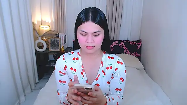 Snapshot of Mimi_Cums chatting on October 26, 2025, 9:37 pm Mimi Cums online show from October 26, 2025, 9:37 pm