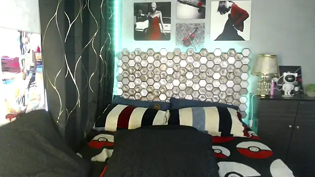 Snapshot of Hot_Metallica69 chatting on October 12, 2025, 3:19 am Hot Metallica69 online show from October 12, 2025, 3:19 am