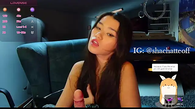 Snapshot of shachatteof chatting on October 13, 2025, 8:38 am shachatteof online show from October 13, 2025, 8:38 am