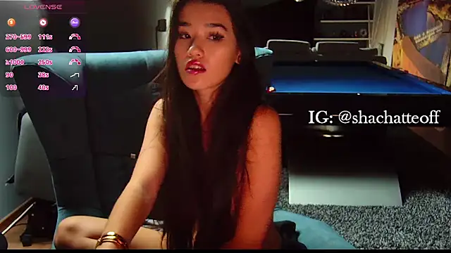 Snapshot of shachatteof chatting on October 11, 2025, 8:48 am shachatteof online show from October 11, 2025, 8:48 am